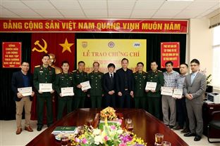 Lễ trao chứng chỉ đào tạo chuyển giao kỹ thuật nuôi cấy tế bào miễn dịch trong trị liệu miễn dịch